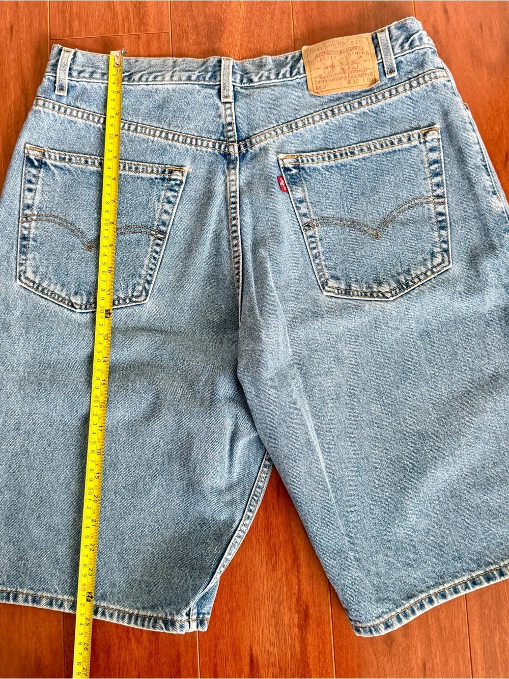Vintage Levi's 569 Men’s Medium Blue Denim Jean Shorts 100% Cotton